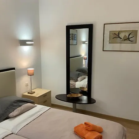 Cala Sultana -baie Santa Giulia - Rez Jardin 1ere Ligne *