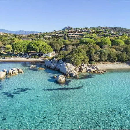 Cala Sultana -baie Santa Giulia - Rez Jardin 1ere Ligne Διαμέρισμα Πόρτο Βέκιο